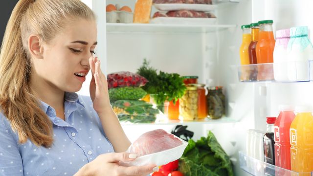 How to Overcome Stale Food Poisoning